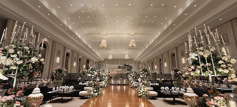White Orchard — Grand Hall interior